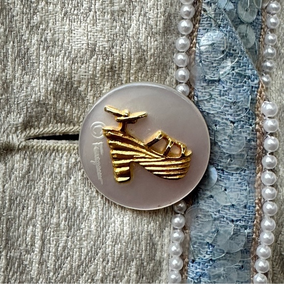 Vintage Salvatore Ferragamo Women’s Pearls and Sequins Blazer Jacket Size Small - Picture 6 of 13